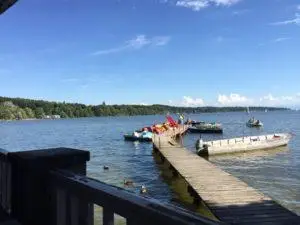 Mehr über den Artikel erfahren Seezeit – Auszeit am Ammersee mit Baby