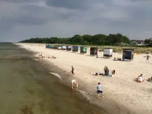 Mehr über den Artikel erfahren Blogserie Ostseeurlaub – Trutzburg der Mücken und Abtauchen in Prerow