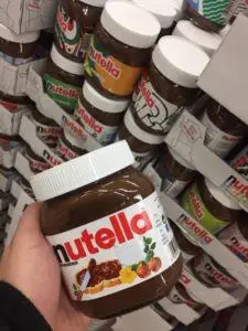 Mehr über den Artikel erfahren Eltern aufgepasst – was ihr noch nicht über Nutella wusstet