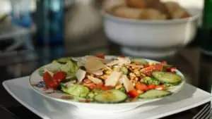 Mehr über den Artikel erfahren Augsburgs Umgebung mit Kind – 11 familienfreundliche Restaurants & Cafés