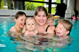 Mehr über den Artikel erfahren Richtig Schwimmen lernen für Kinder – Tipps vom Profi