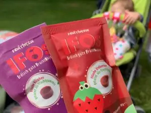 Mehr über den Artikel erfahren Snacks für unterwegs – das essen unsere Kinder gerne (nicht nur auf Reisen)