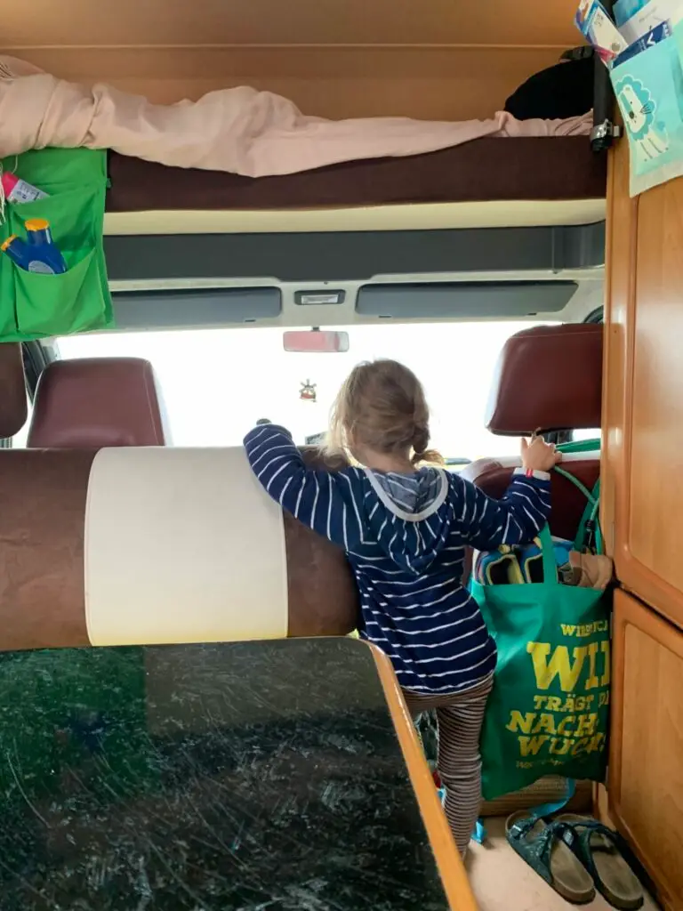 praktische-dinge-im-wohnmobil-mit-kindern